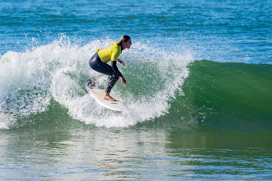 Jan Vítek surf re-entry